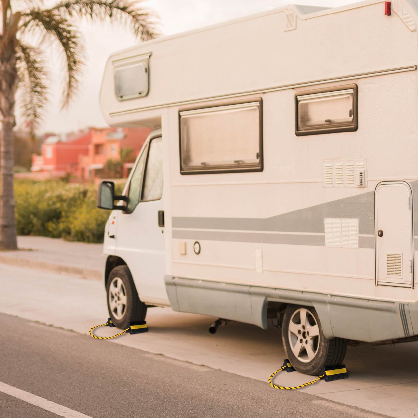 Heavy Duty Rubber Wheel Chock