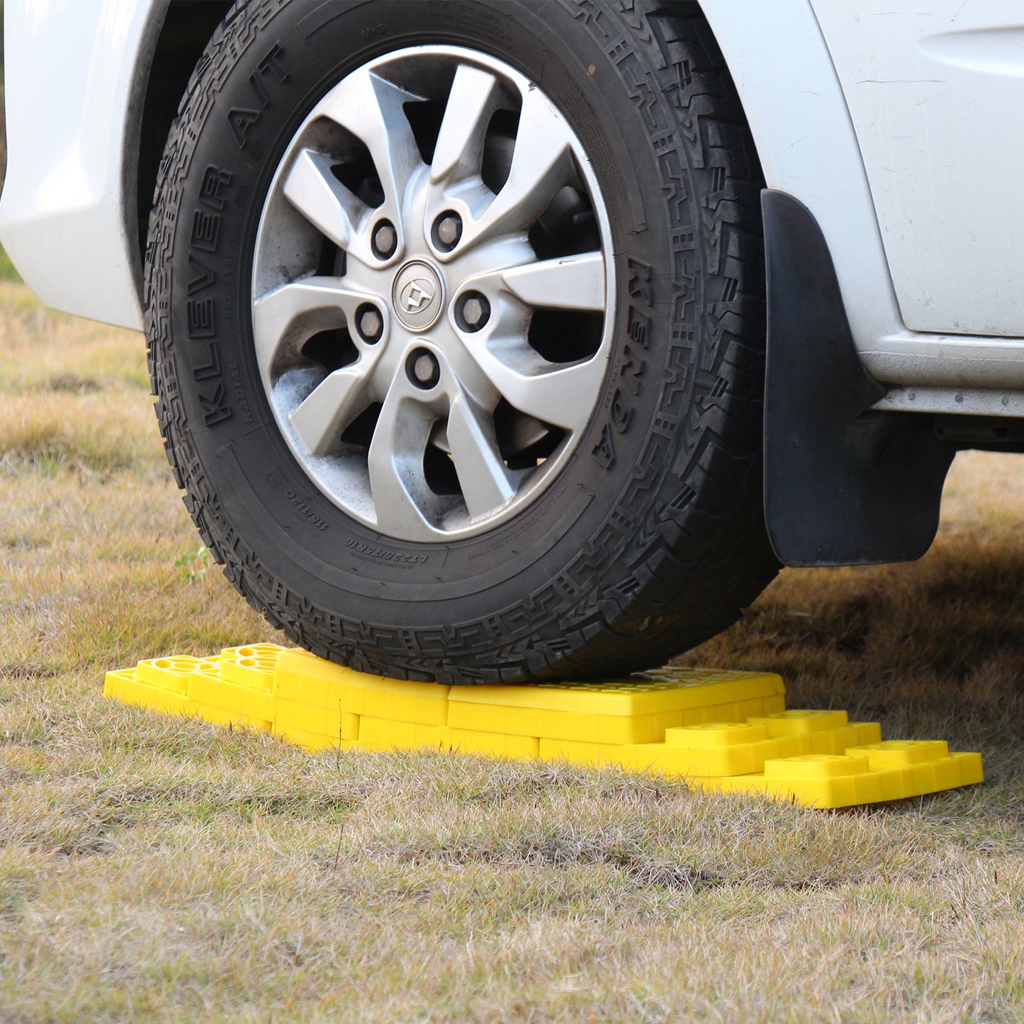 RV Leveling Block Top Cover, 4 Pack Interlocking Leveling Pad Cap for Camper Travel Trailer OLM-PLB1902P